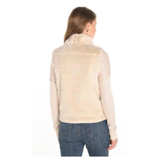 Frank Lyman - Solin Faux Fur Vest | Champagne