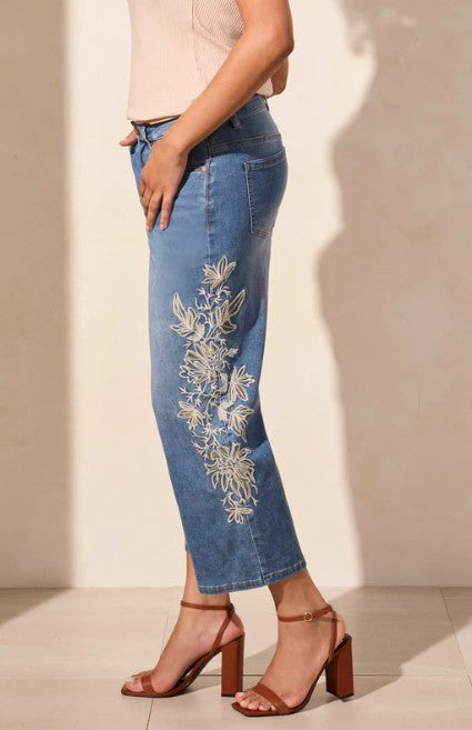 Tribal - Audrey Girlfriend Crop Jeans | Real Blue