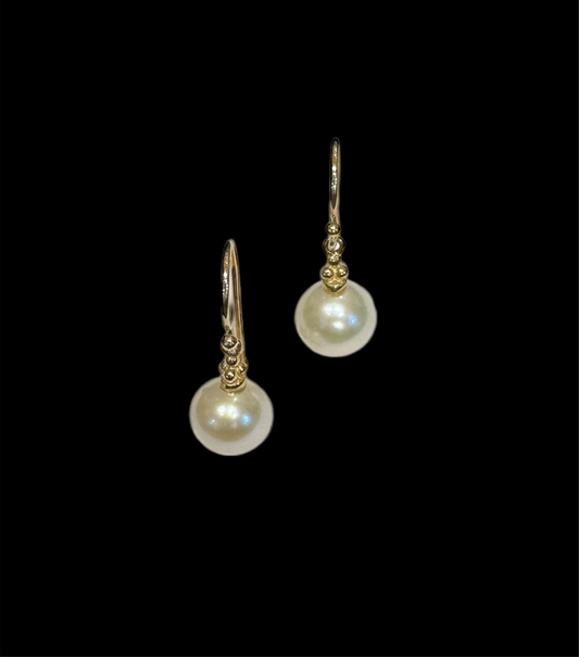 9K - Alice 9K Yellow Gold + Pearl AAA Hook Earring