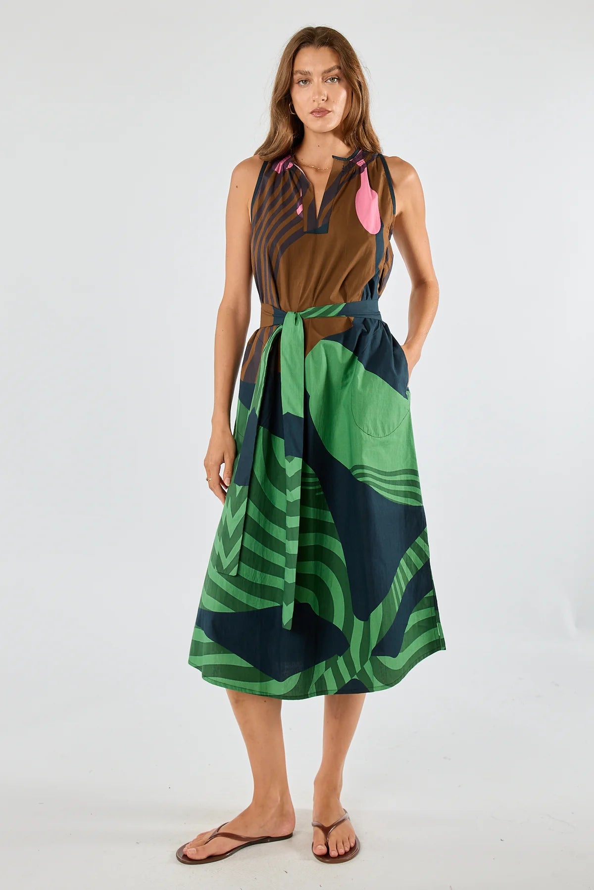 Papillon Sleeveless Dress | Black | Itami