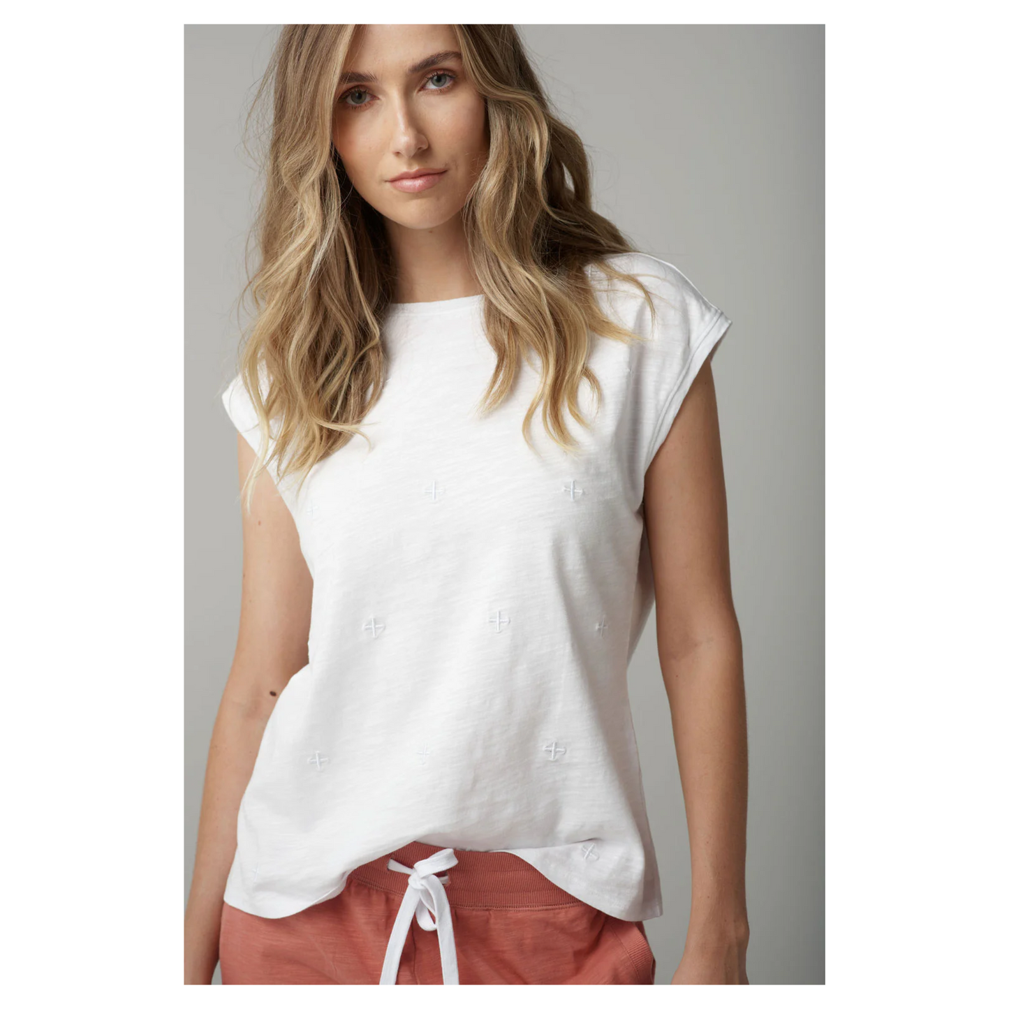 Cloth+Paper+Scissors - Cross Sleeveless T-Shirt | White