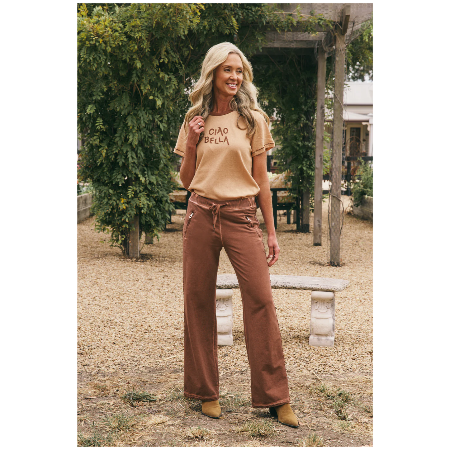 Ciao Bella T-Shirt | Camel