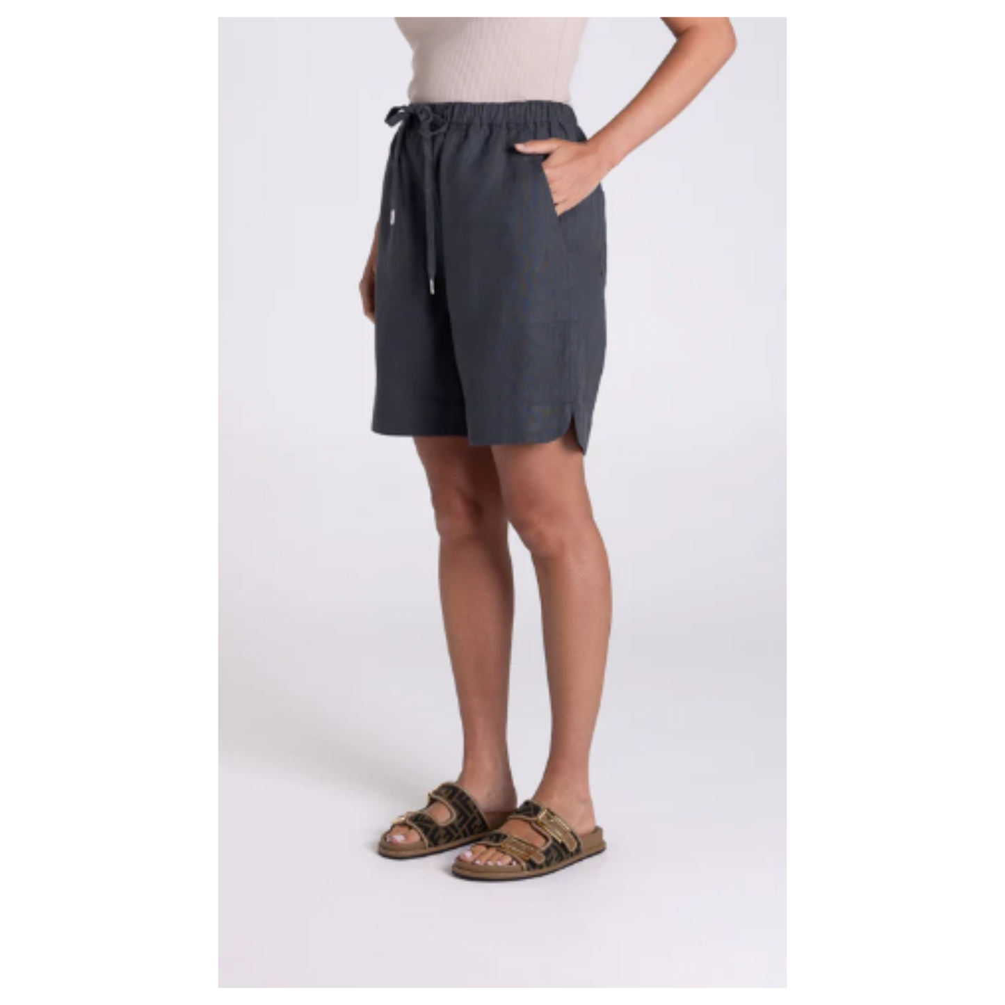 Two T's - Miley Linen Shorts