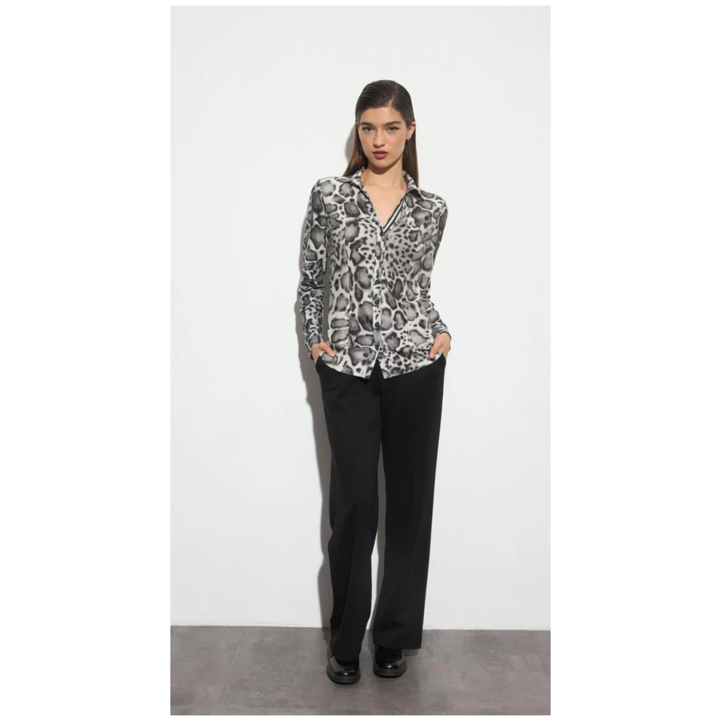 Urda Pant | Black