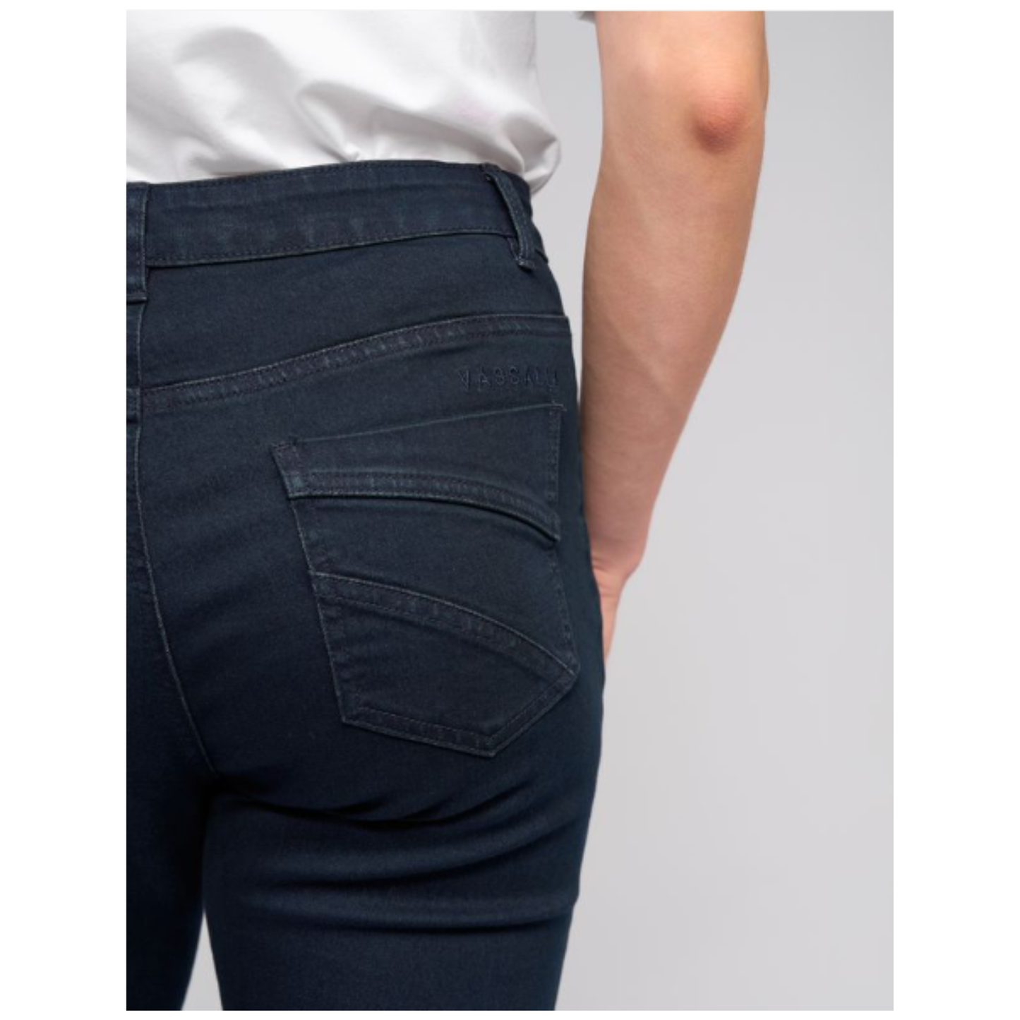 Vassalli - Radio Jean | Indigo Denim