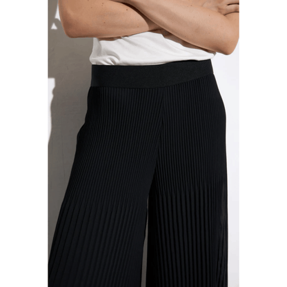Musa Pant | Black