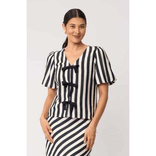 Stripe Right Top | Ink Stripe