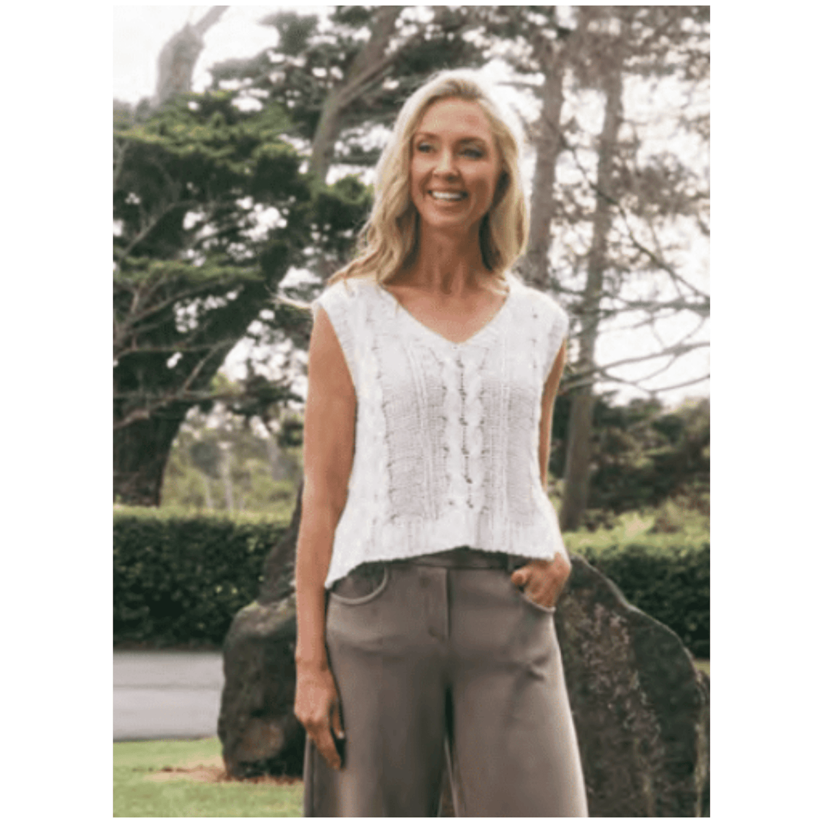 Josie Vest | White - Italian Star