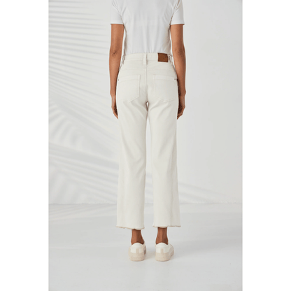 Scallop Jean | Ivory | Lania