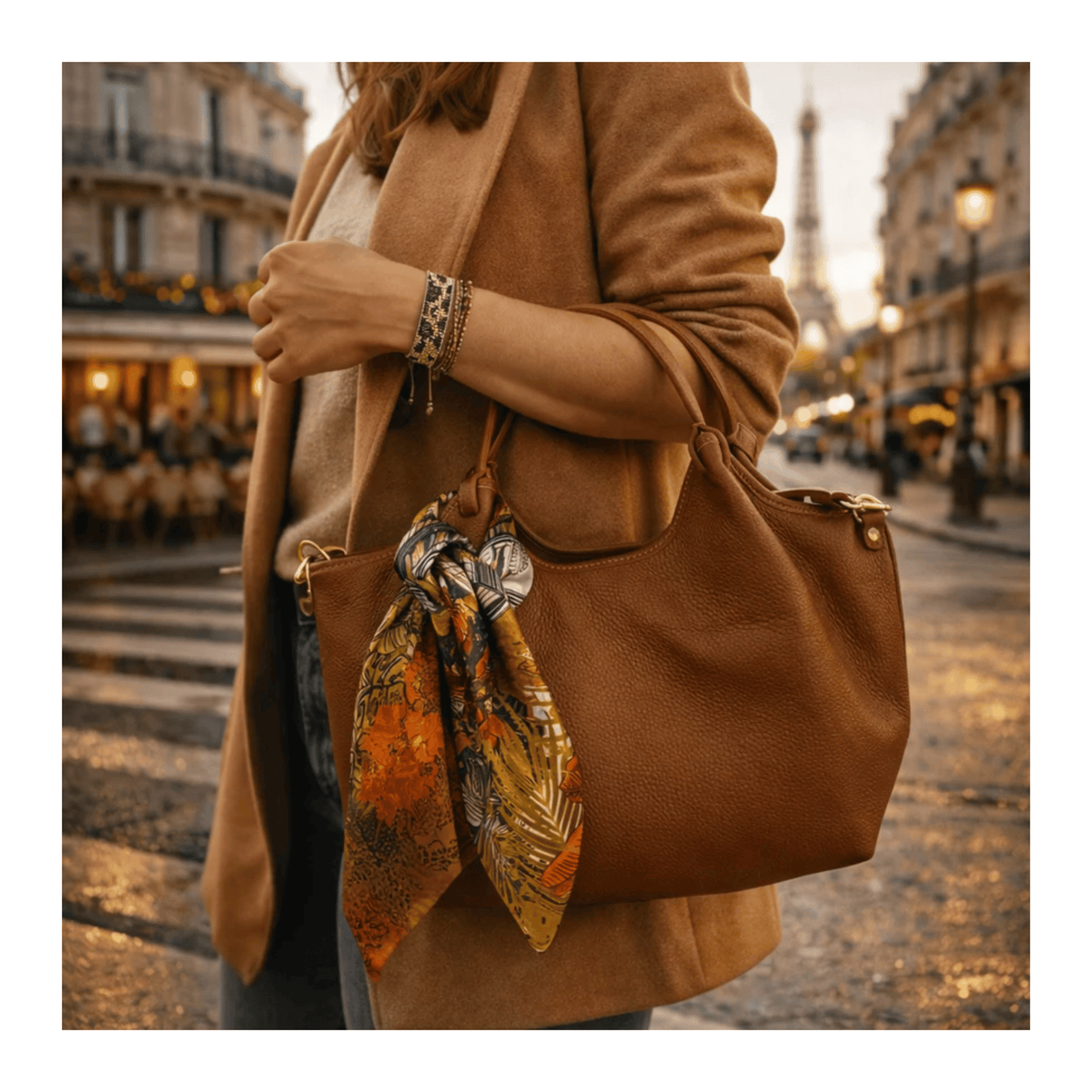 Felix - Small Leather Handbag | Camel | Maison Fanli