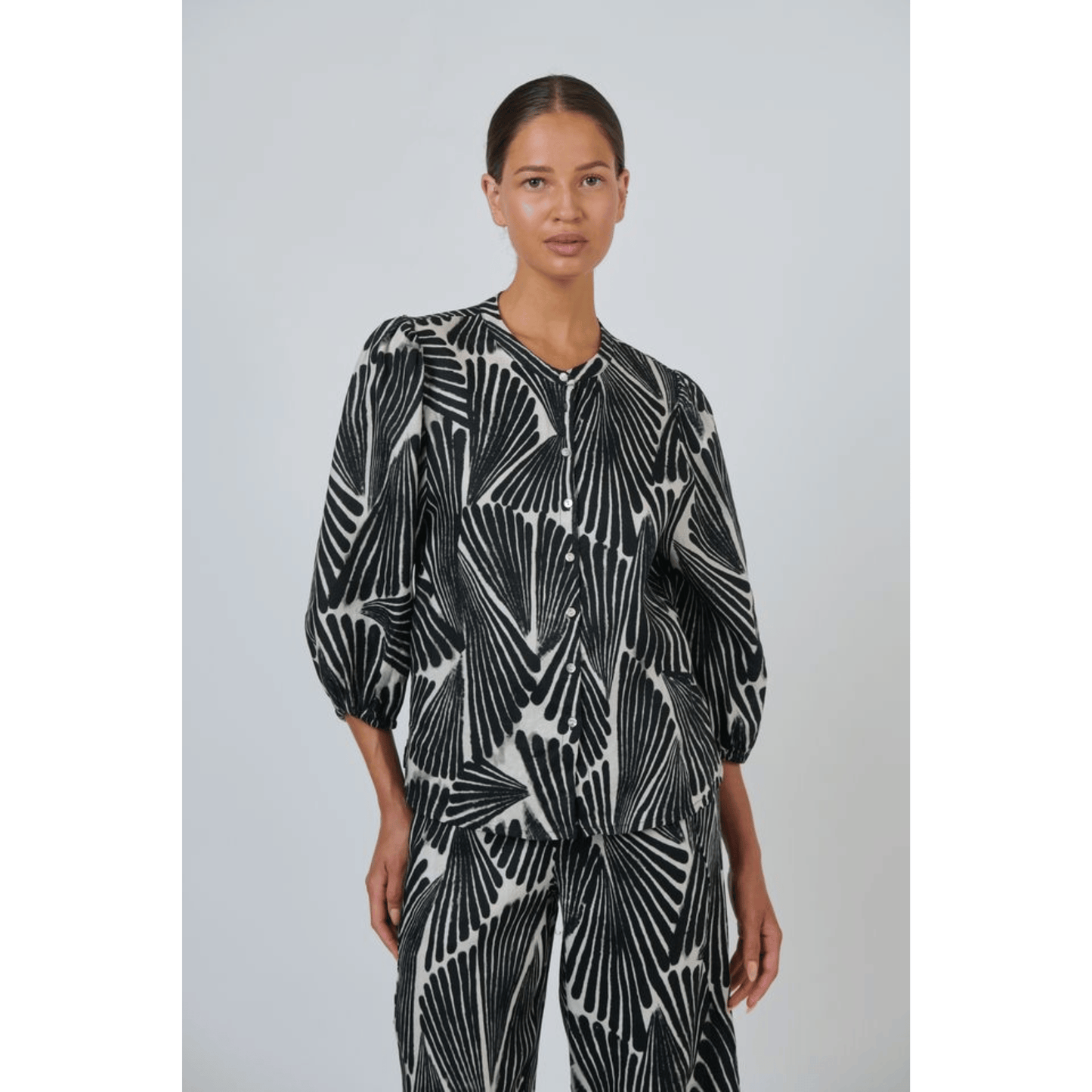 Courtney Linen Shirt | Folies