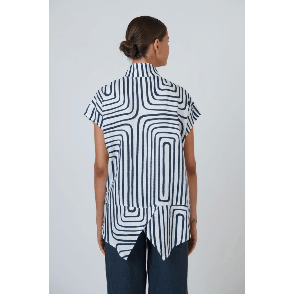 Middle Earth Top | Maze | Naturals O&J