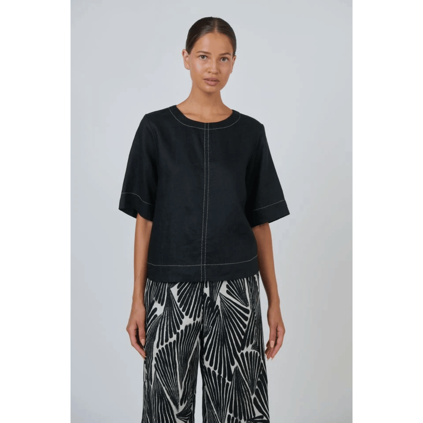 Veronica Linen Top | Black