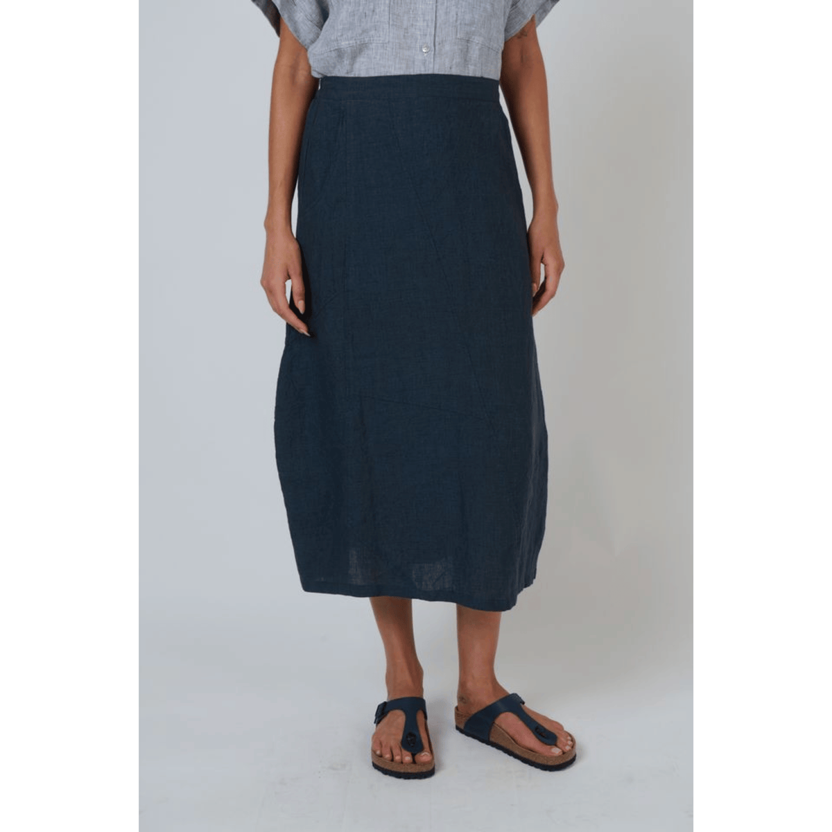 Zahrann Skirt | Gunsmoke | Naturals O&J