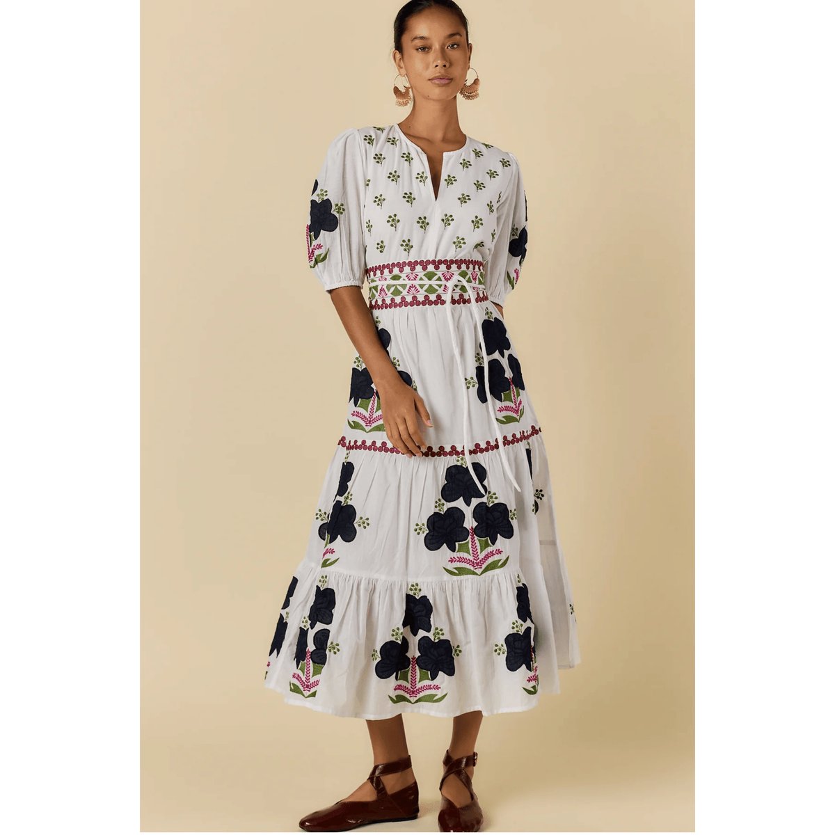 Alcaraz Maxi Dress | White | Rubyyaya