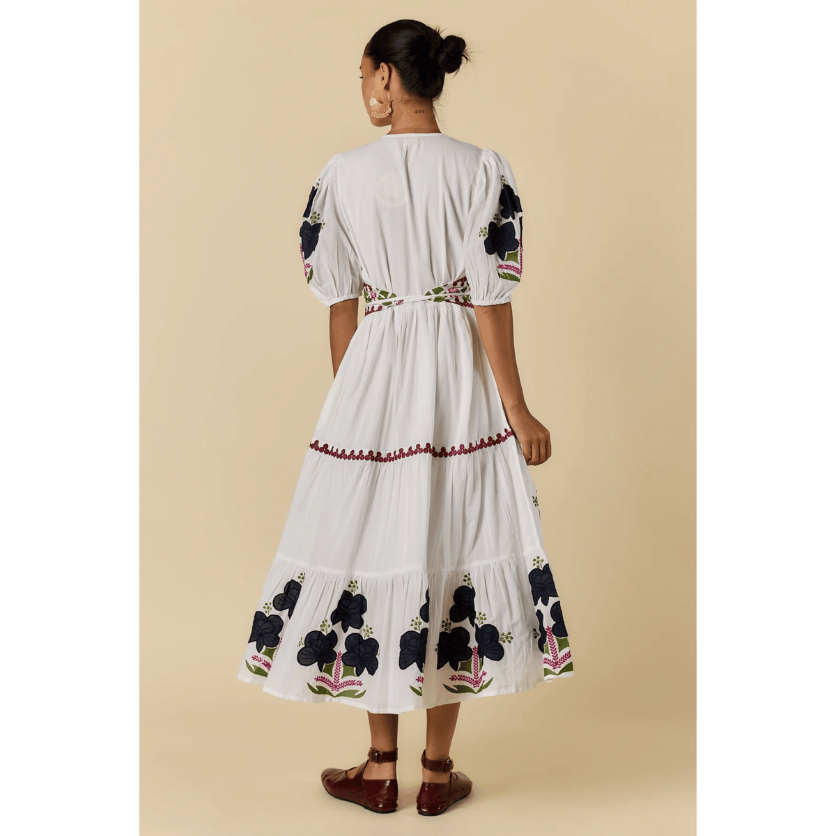 Alcaraz Maxi Dress | White | Rubyyaya