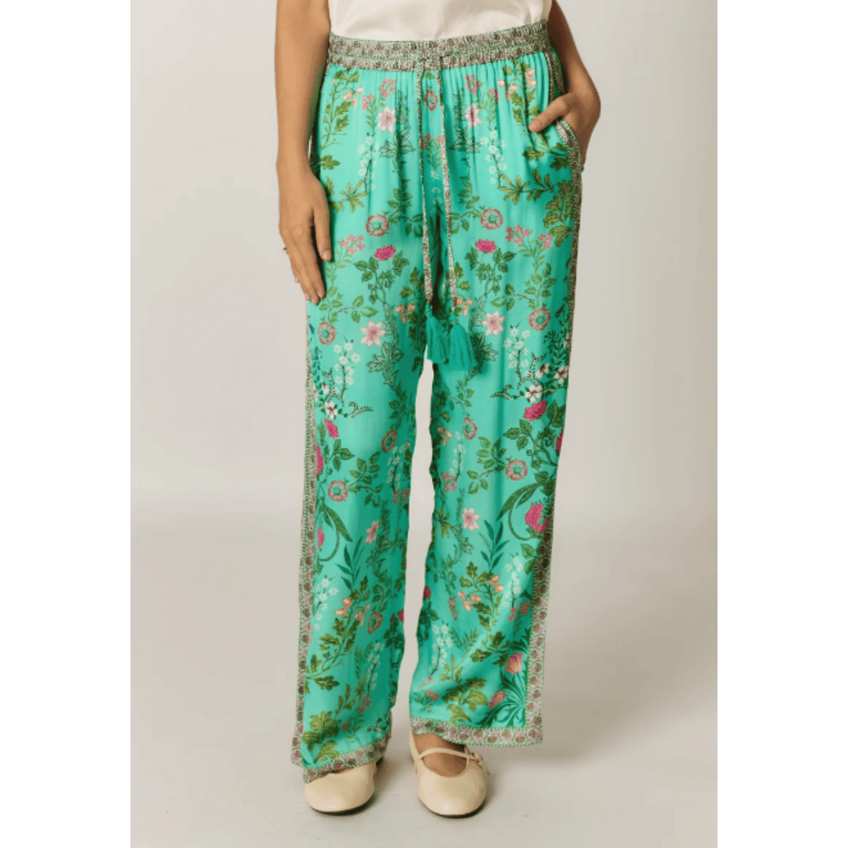Tatiana Pant | Green - Rubyyaya