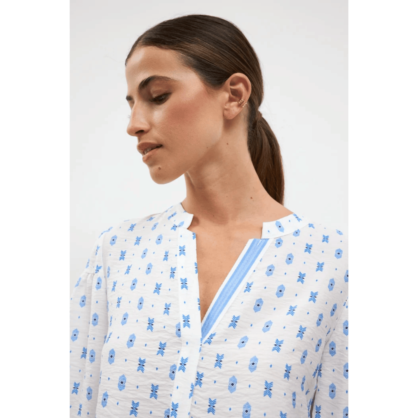 Joy Shirt | Light Blue