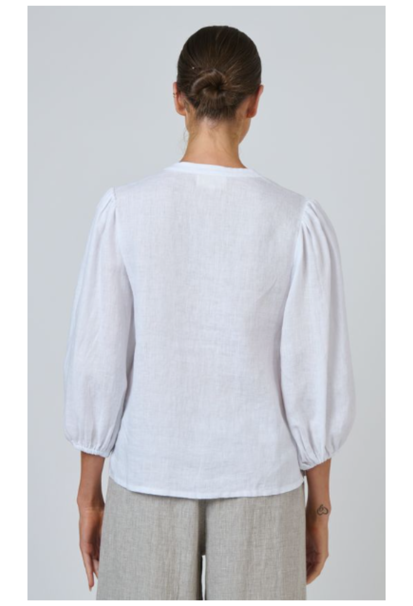 Aratula Linen Shirt | White